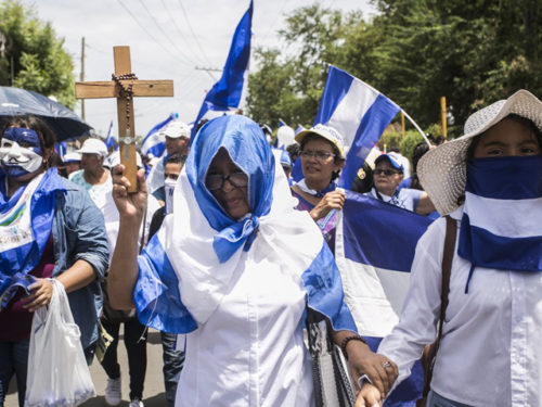 Imagen de una protesta azul y blanco en Managua. Jorge Mejía/NicaraguaInvestiga