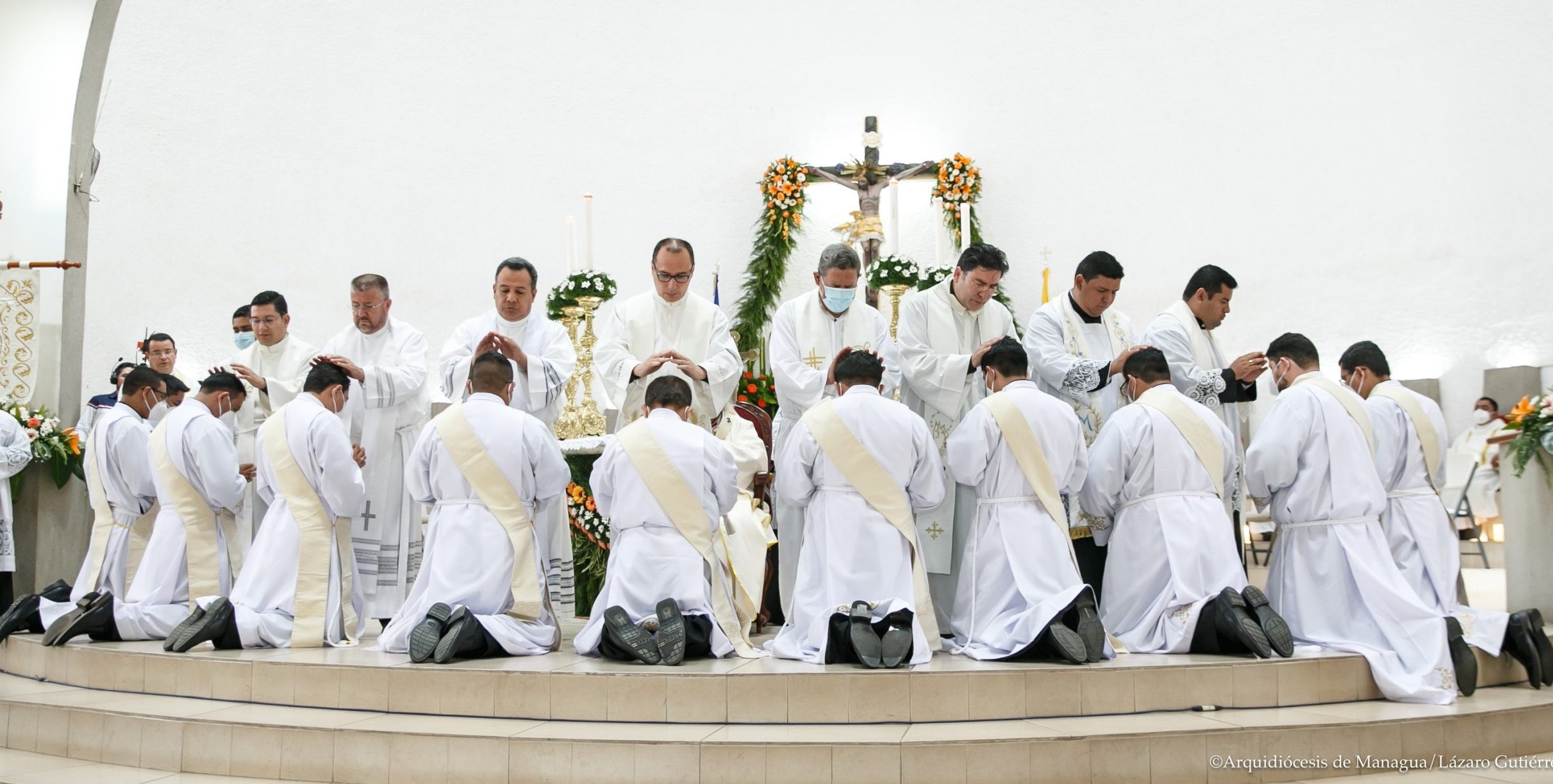 Los sacerdotes que se ordenaron el pasado sábado. /Arquidiócesis de Managua.