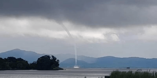 Detectan formación de tromba marina en el lago Cocibolca