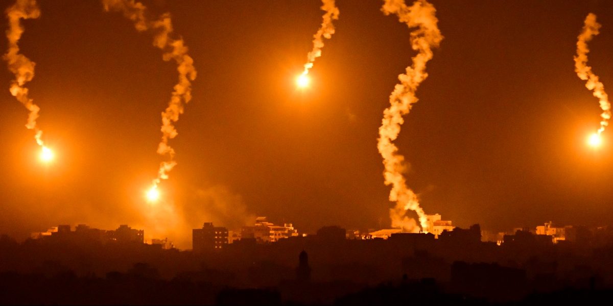 Hamás denuncia que Israel lanza "intensos bombardeos" alrededor de hospitales en Gaza