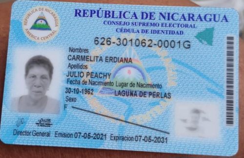 Cédula nicaragüense de Carmelita Erdiana Julio Peachy. Foto: Cortesía/ Nicaragua Investiga.