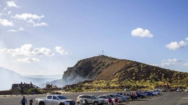 Sinapred recomienda disminuir tiempo de permanencia en el volcán Masaya por aumento de gases